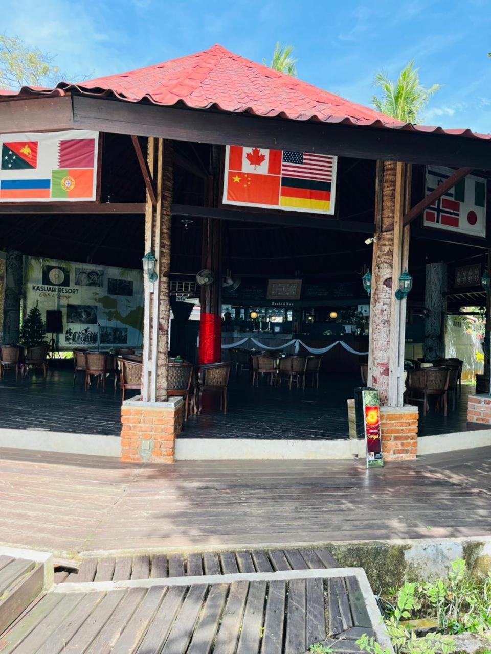 Kasuari Valley Beach Resort Sorong Kültér fotó