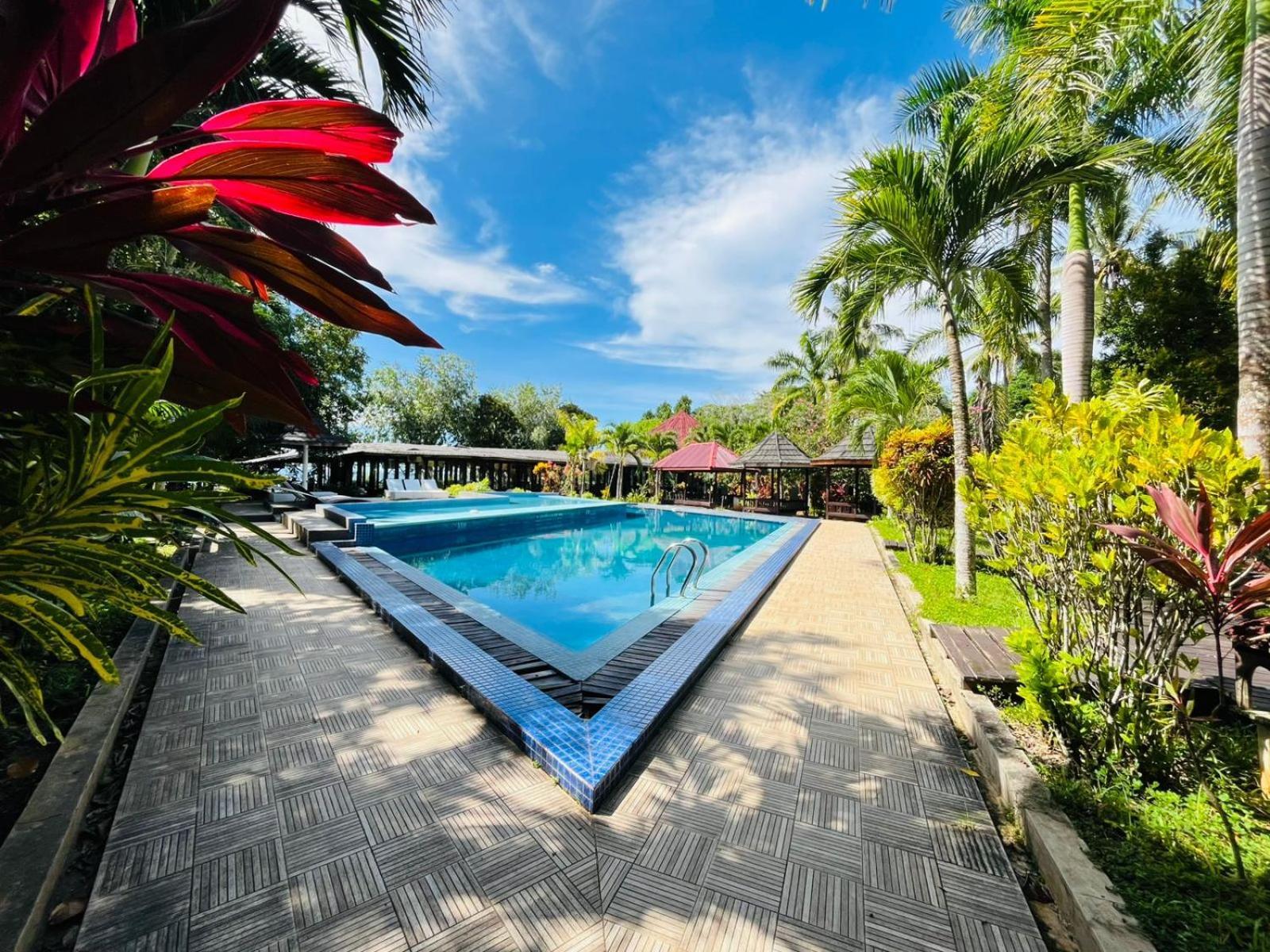 Kasuari Valley Beach Resort Sorong Kültér fotó