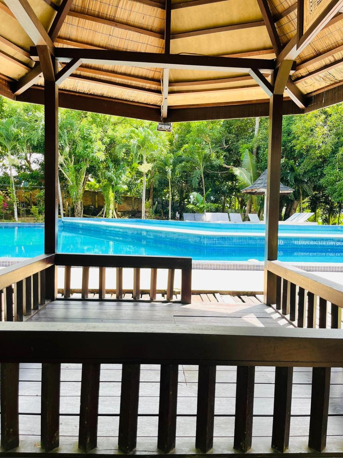 Kasuari Valley Beach Resort Sorong Kültér fotó