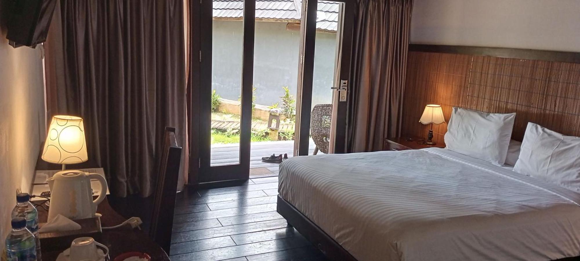 Kasuari Valley Beach Resort Sorong Kültér fotó